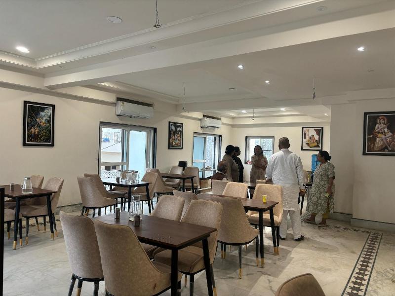 Iskcon Prayagraj Guest House — restaurant