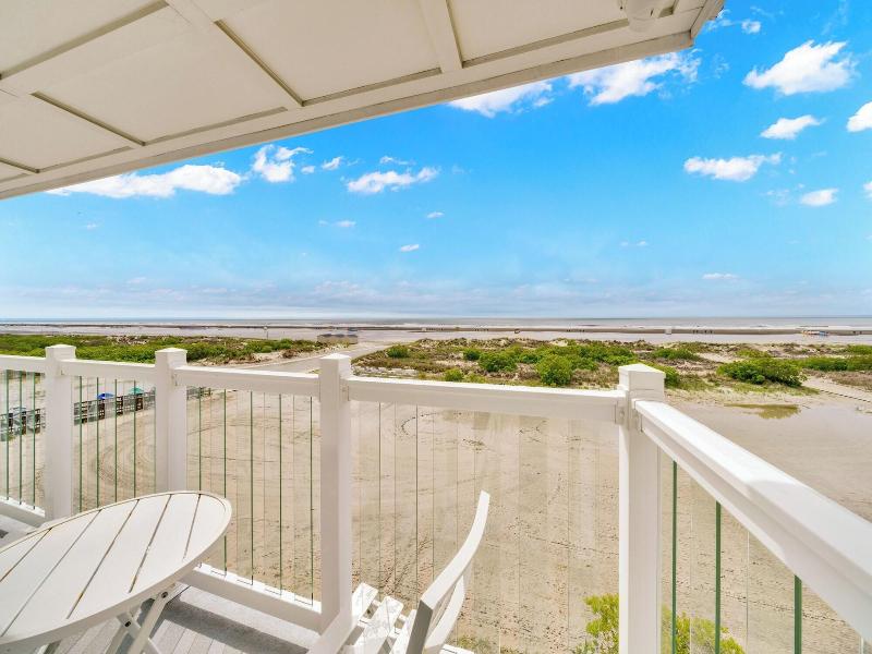 Madison Resort Wildwood Crest — exterior view