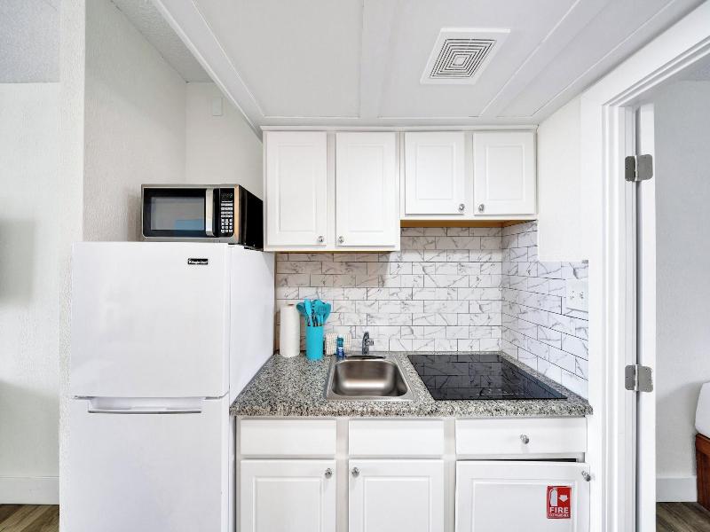 Madison Resort Wildwood Crest image