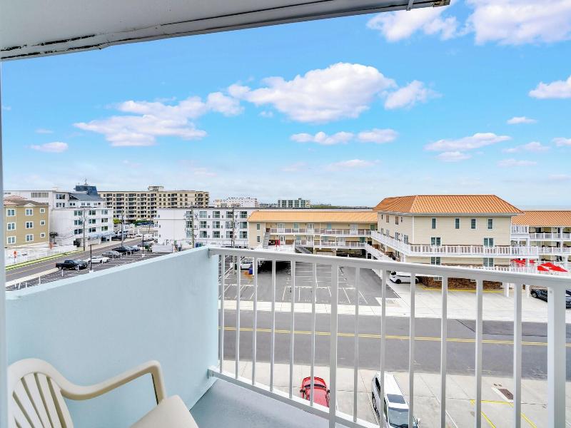 Madison Resort Wildwood Crest image