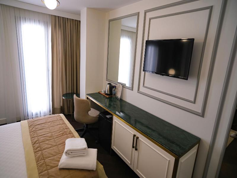 Pera Rasso Hotel Boutique Hotel image