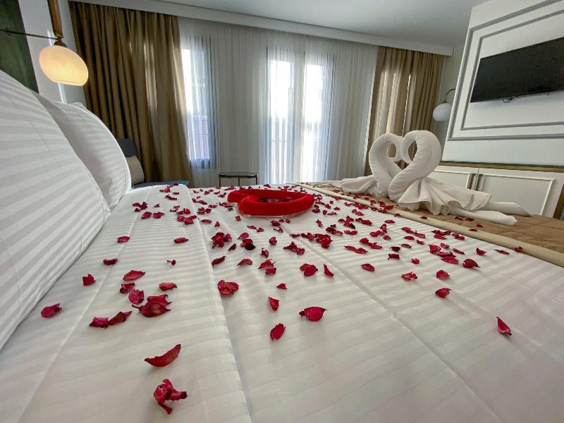Pera Rasso Hotel Boutique Hotel image