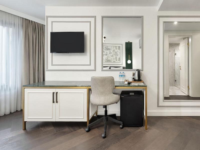 Pera Rasso Hotel Boutique Hotel image