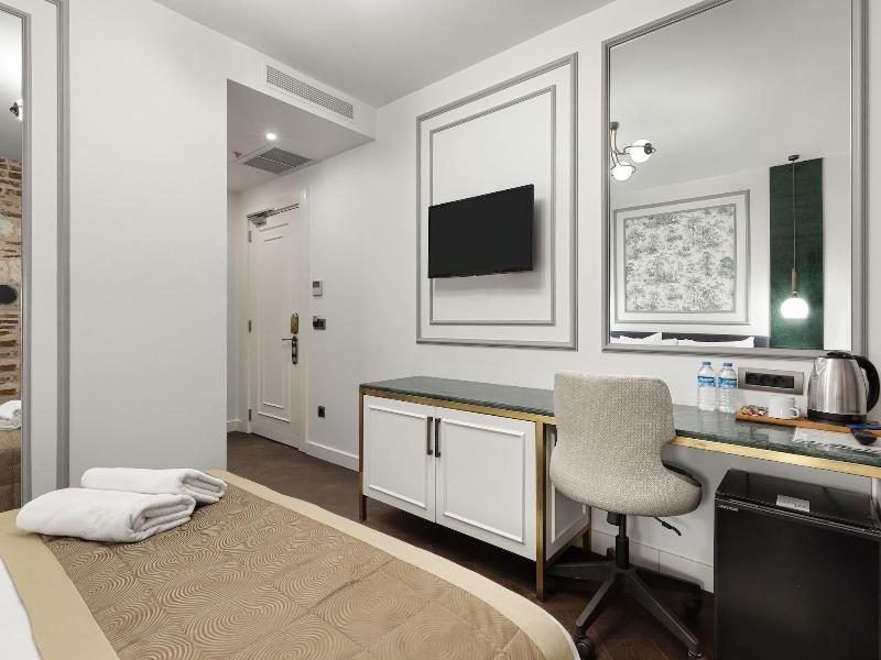 Pera Rasso Hotel Boutique Hotel image