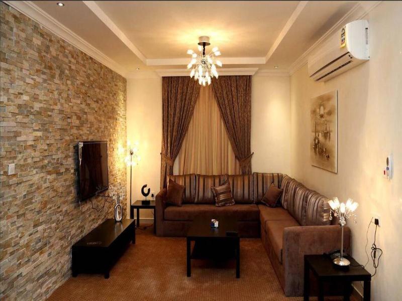 Loren Serviced Apartment Alslamah — view