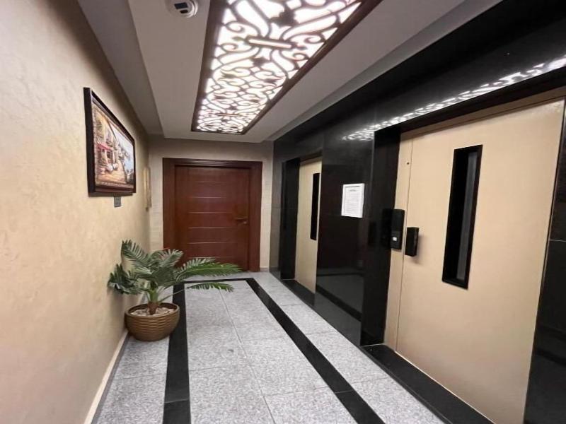 Sun City Hotel image