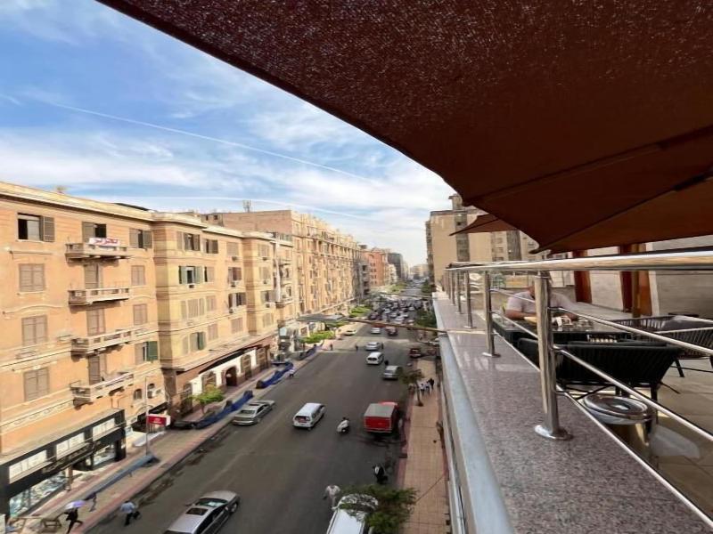 Sun City Hotel image