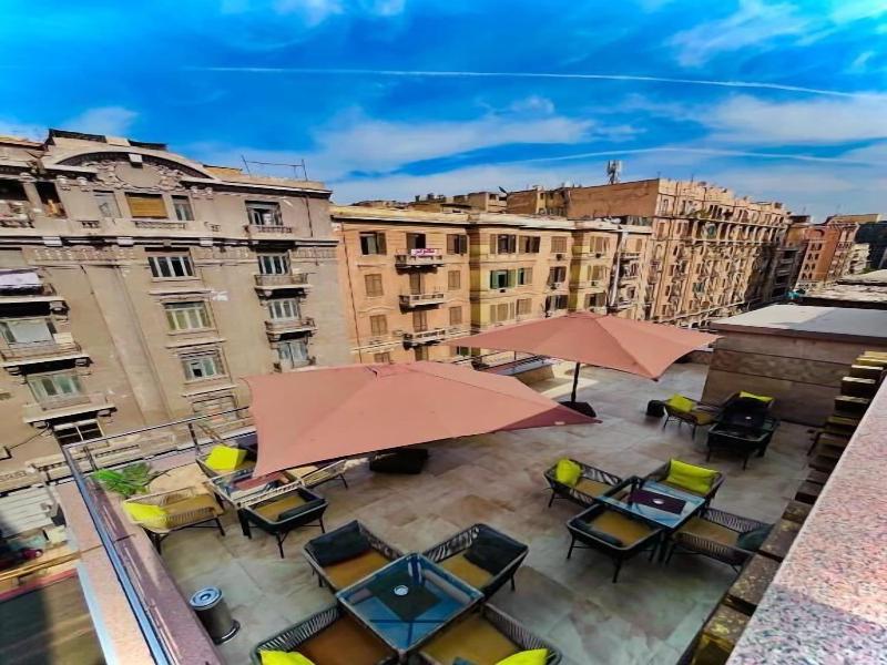 Sun City Hotel image