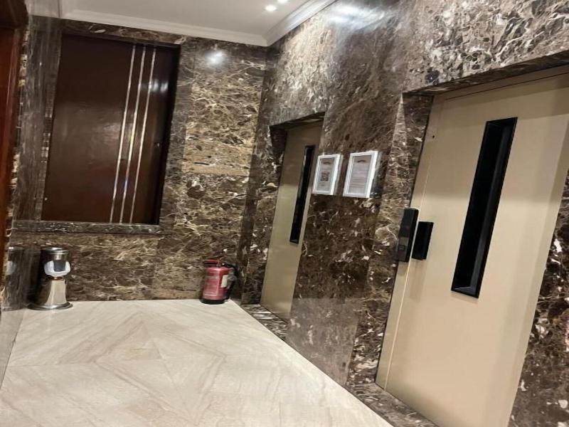 Sun City Hotel image