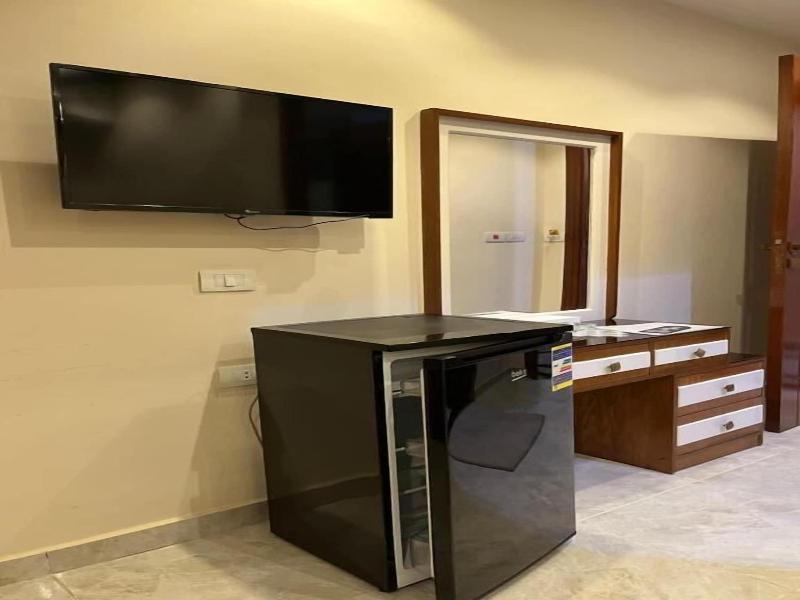Sun City Hotel image