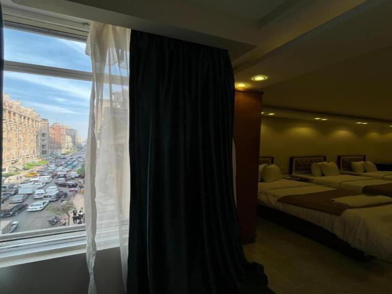 Sun City Hotel image