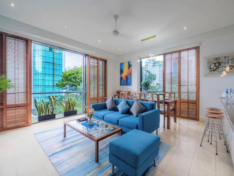 Bluesky Avalon Saigon Center Luxury image