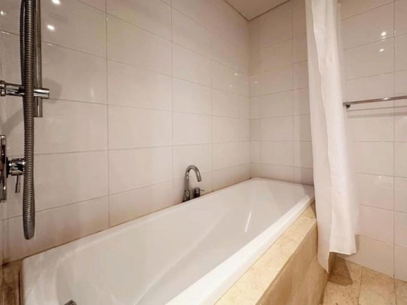Bluesky Avalon Saigon Center Luxury image