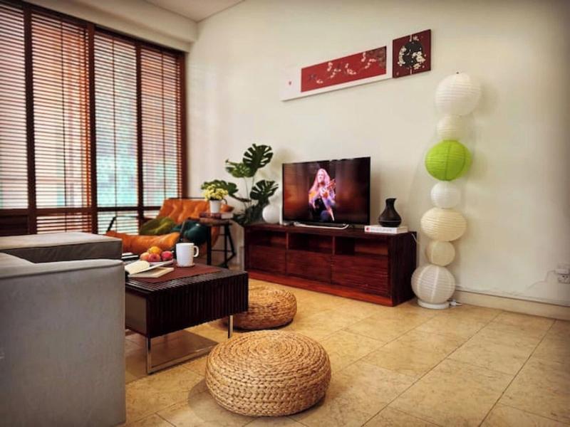 Bluesky Avalon Saigon Center Luxury image