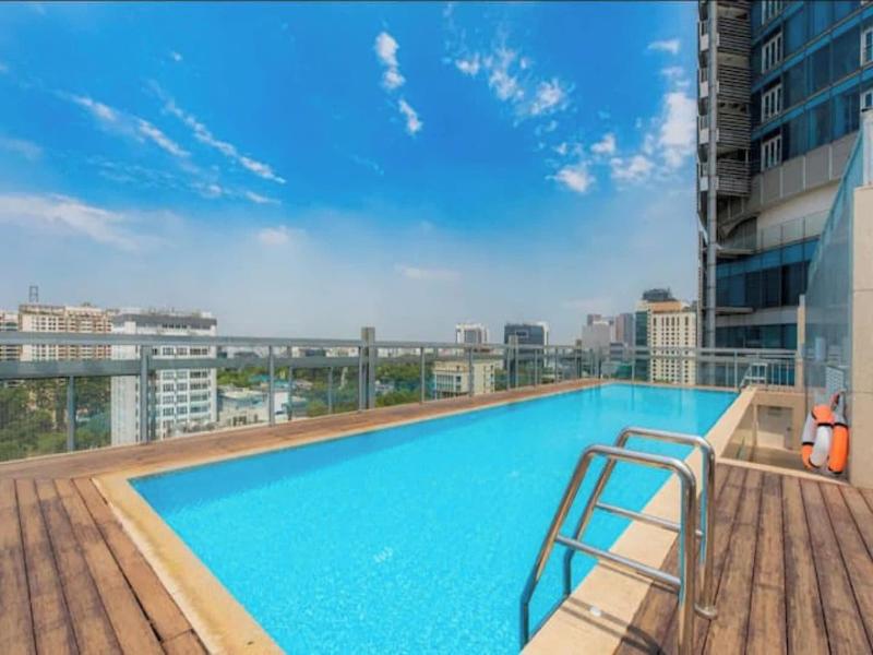 Bluesky Avalon Saigon Center Luxury image