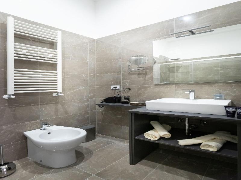 Fj Bianco Guest House image