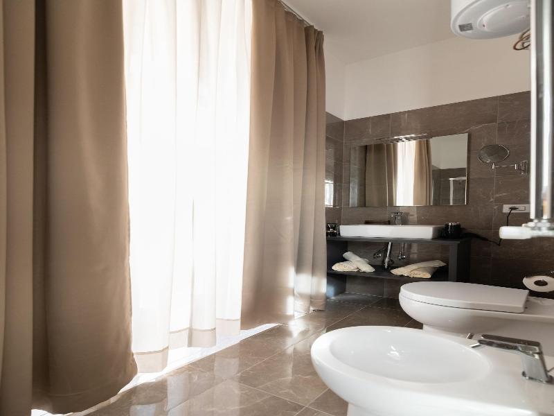 Fj Bianco Guest House image