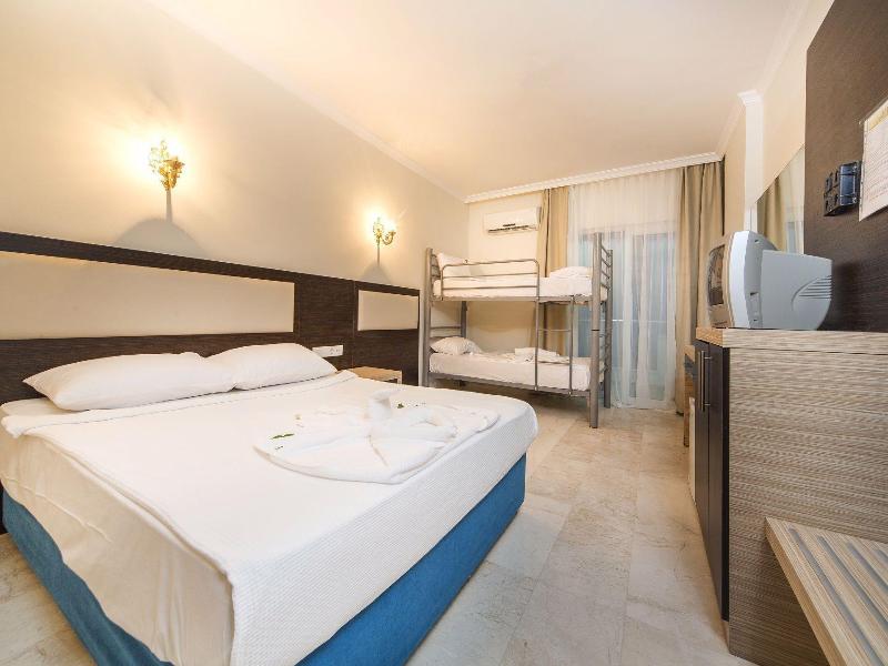 Club Sun Paradise Hotel image