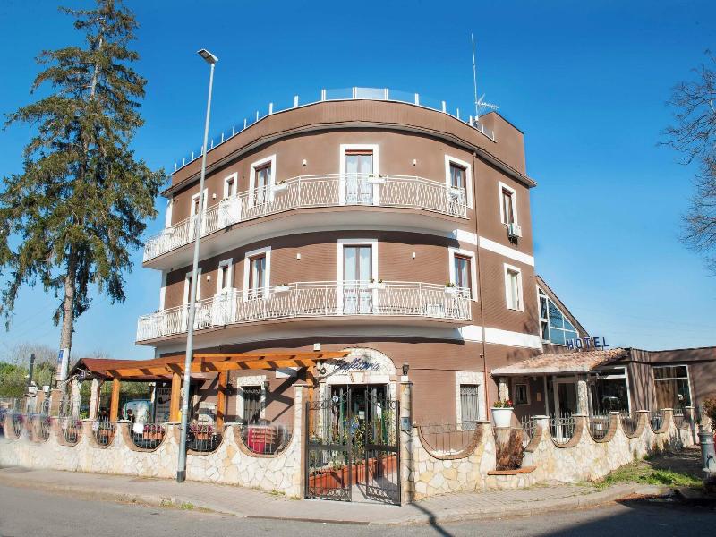 Hotel Riesco image