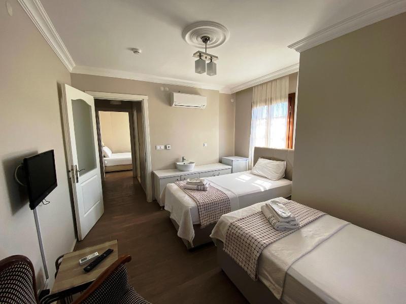 Mai Otel Cunda 5