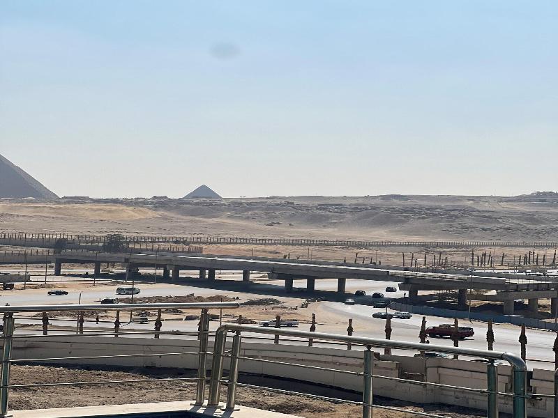 Pyramids Express View Inn image