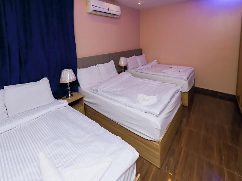 Pyramids Express View Inn image