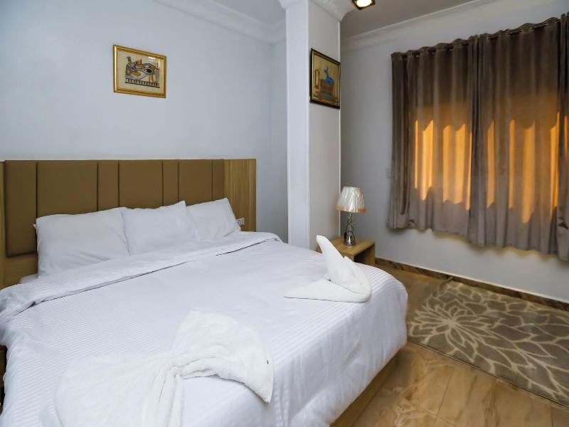 Pyramids Express View Inn image