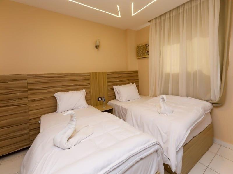 Pyramids Express View Inn image