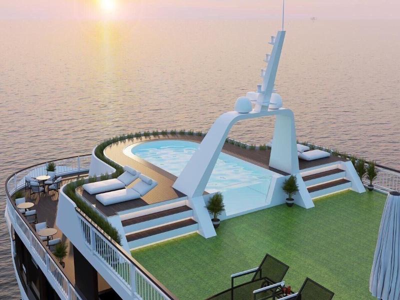 Dora Cruise image