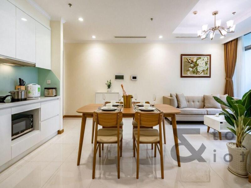 Cozy- Vinhomes Central Park Apartments image