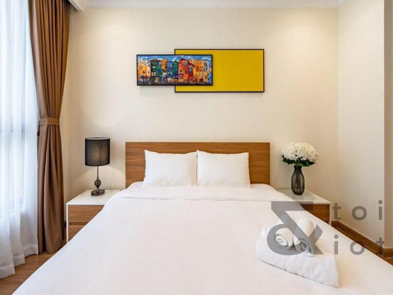 Cozy- Vinhomes Central Park Apartments image