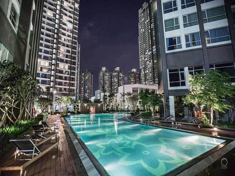 Cozy- Vinhomes Central Park Apartments image