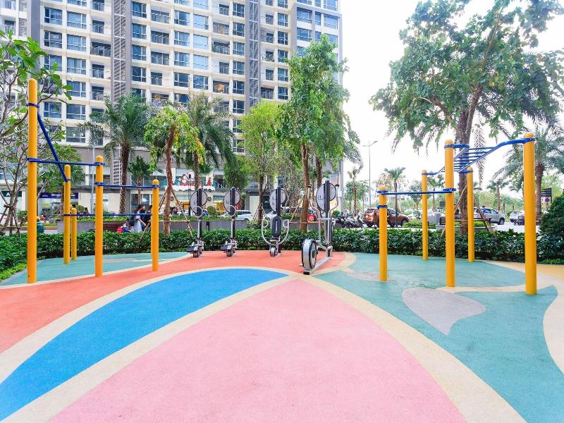 Cozy- Vinhomes Central Park Apartments image
