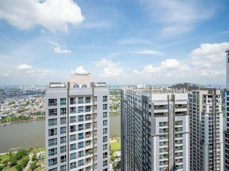 Cozy- Vinhomes Central Park Apartments image