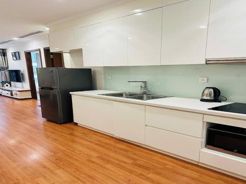 Cozy- Vinhomes Central Park Apartments image