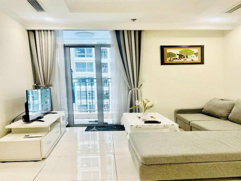 Cozy- Vinhomes Central Park Apartments image