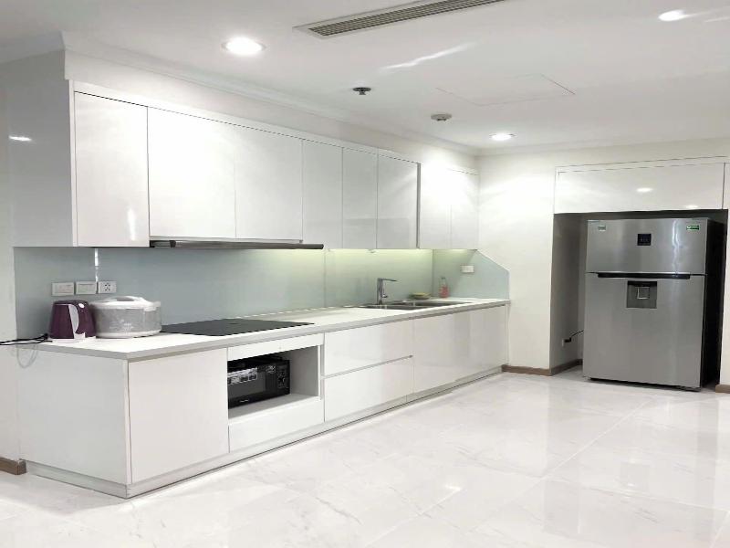 Cozy- Vinhomes Central Park Apartments image