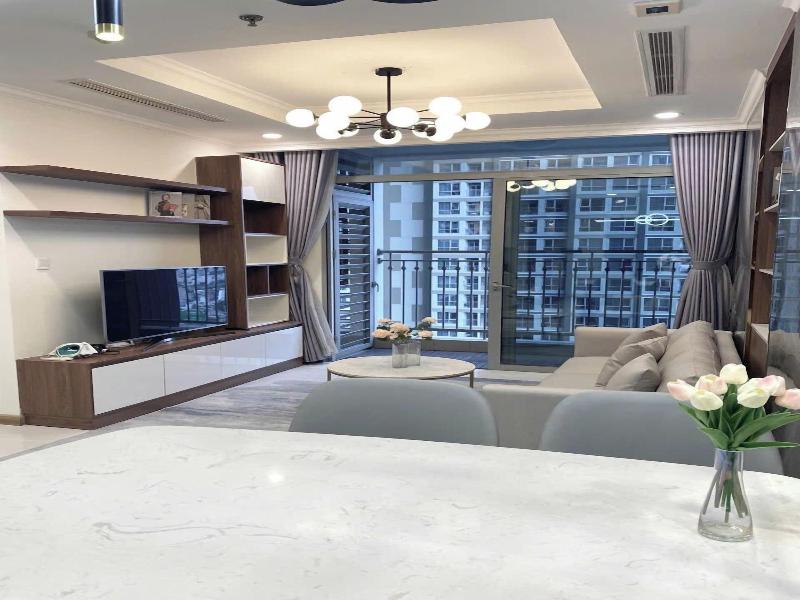 Cozy- Vinhomes Central Park Apartments image