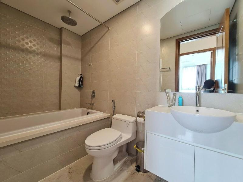 Cozy- Vinhomes Central Park Apartments image