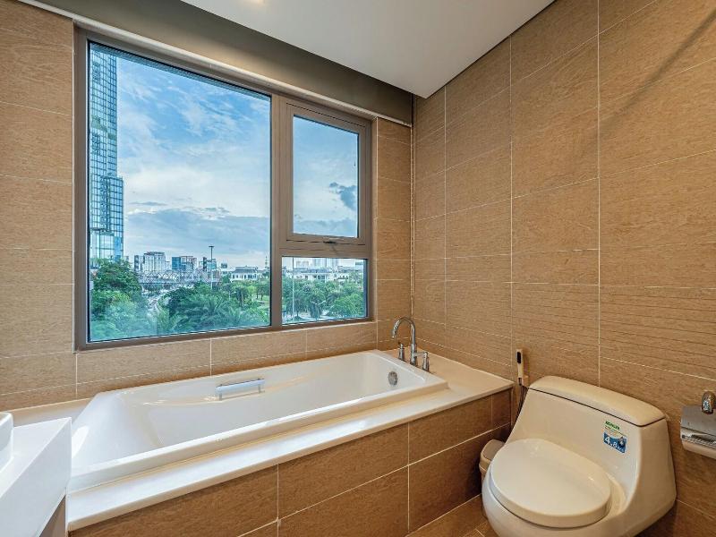 Cozy- Vinhomes Central Park Apartments image