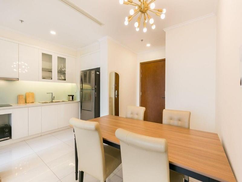 Cozy- Vinhomes Central Park Apartments image