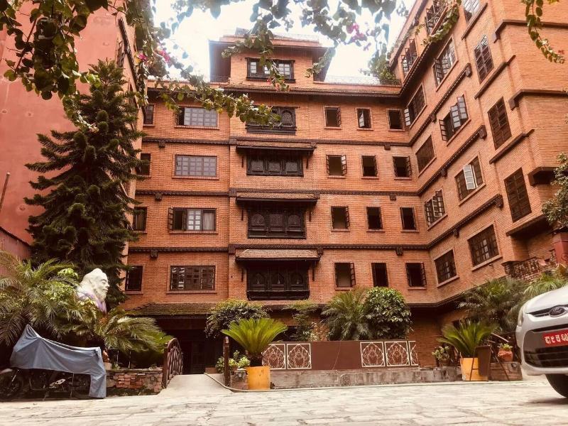 Courtyard Pujan Hotel image