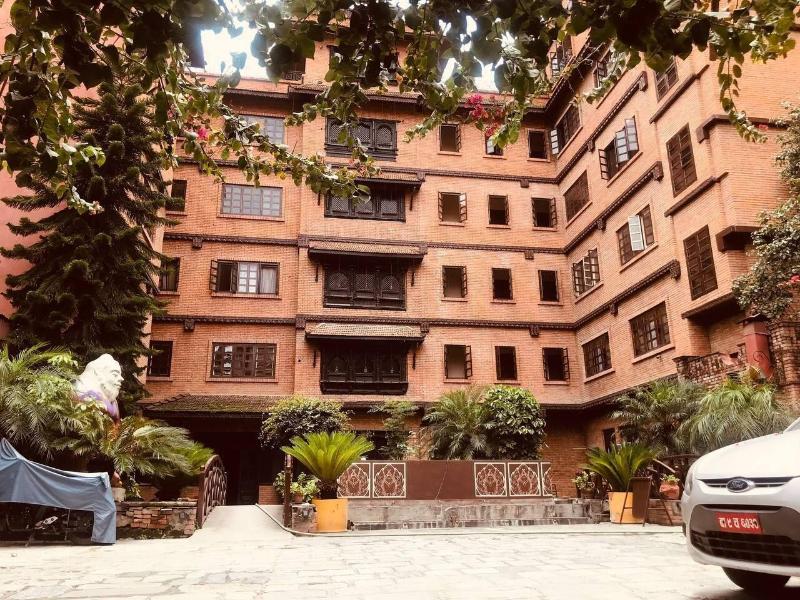 Courtyard Pujan Hotel image