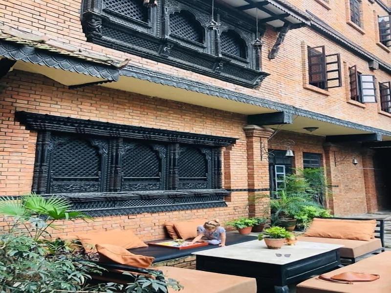 Courtyard Pujan Hotel image