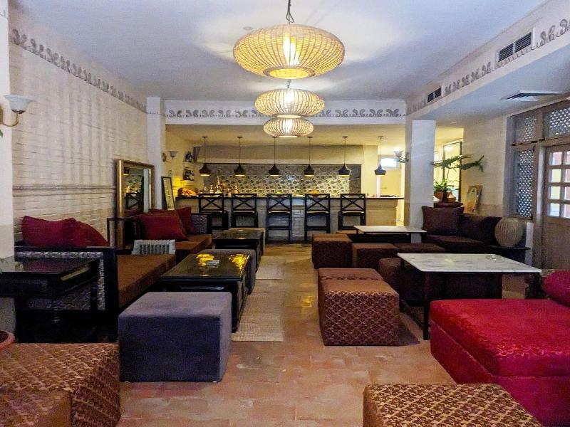 Courtyard Pujan Hotel image
