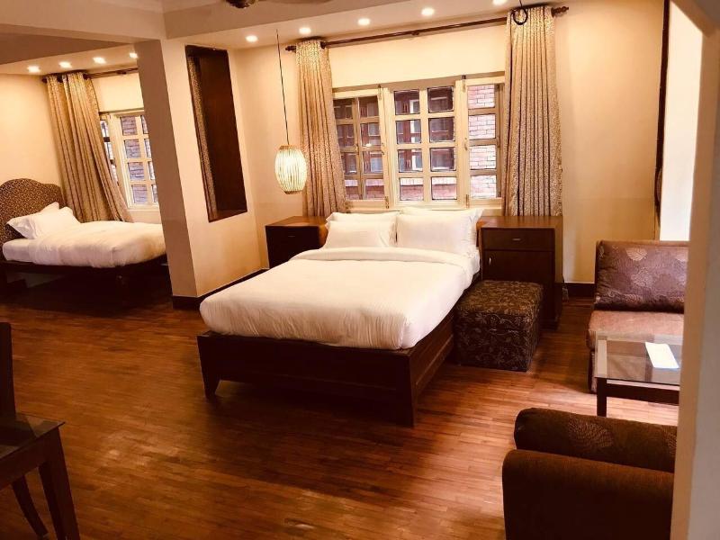 Courtyard Pujan Hotel image
