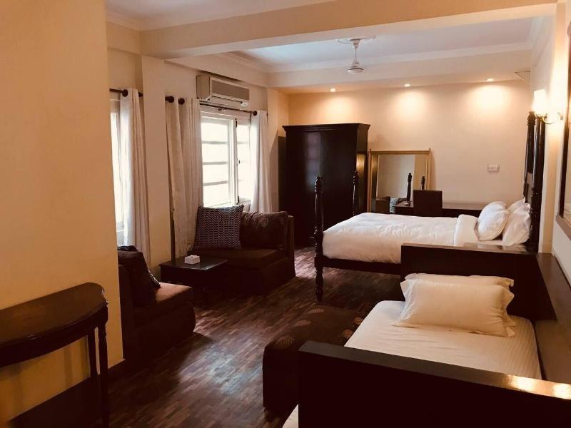 Courtyard Pujan Hotel image