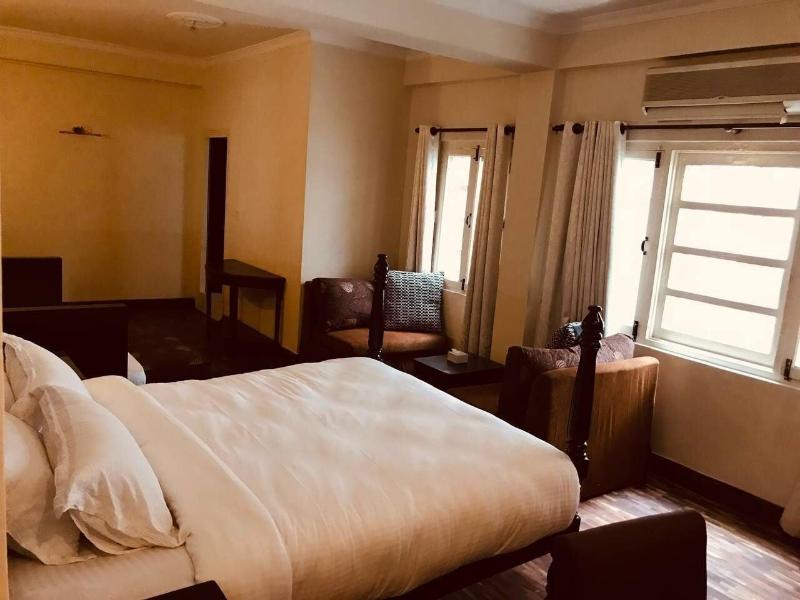 Courtyard Pujan Hotel image