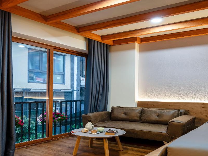 Holo Ham Nghi Saigon - Serviced Homestay image
