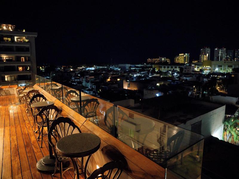 Vallarta Live Hotel image
